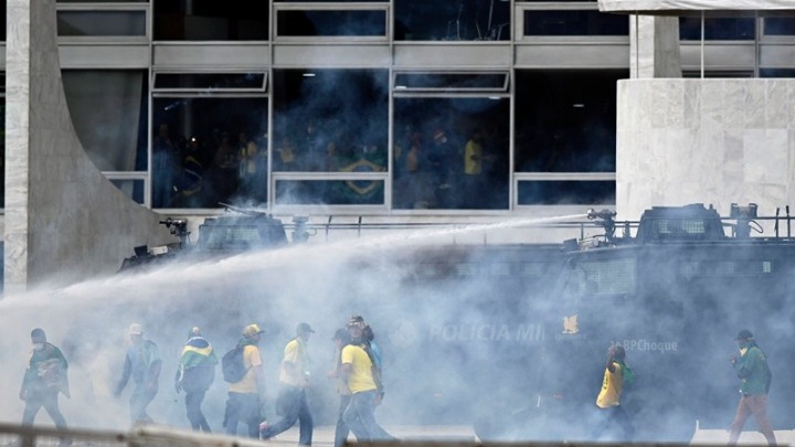 Απέτυχε η απόπειρα πραξικοπήματος στην Βραζιλία